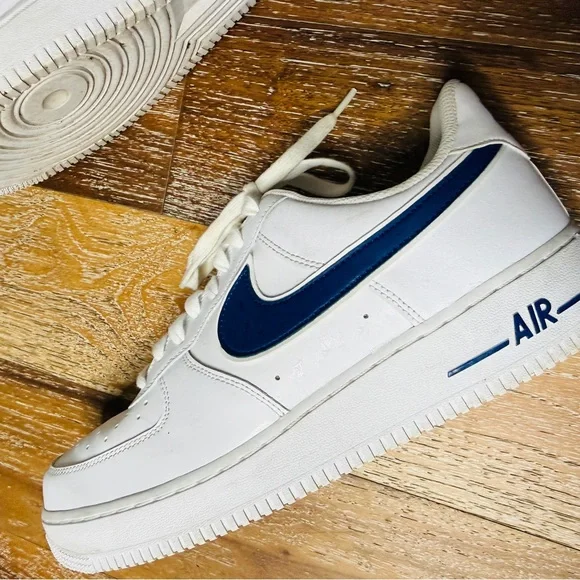 Nike Air Force 1 White & Deep Royal Blue Leather Sneakers Shoes. Men’s 10.5 EUC - Picture 2 of 8